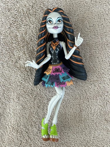 Monster high doll skelita - high,