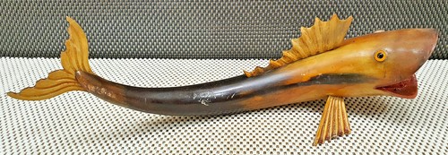 Ancien sculpture poisson - poisson, en