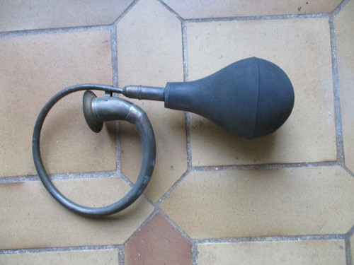 Ancien klaxon pouet tacot - pouet, de