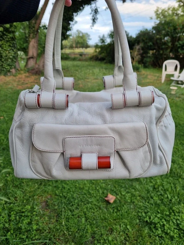 Sac main cuir le - à,