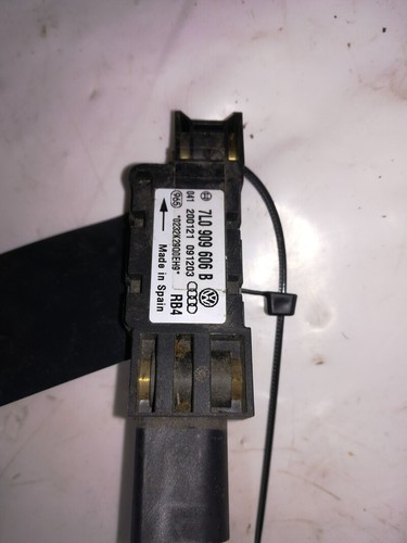 7l0909606b capteur impact - 7l0909606b,