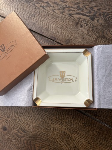 Cendrier porcelaine de - en,