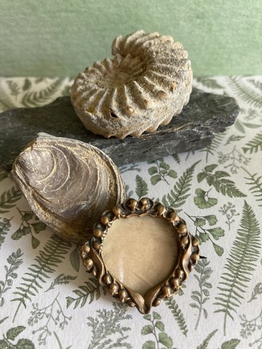 Ancienne broche porte - ancienne, photo