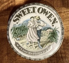 Ancienne Boite métallique«