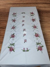 Nappe Blanche Brodée main Artisanat Madagascar Motifs Noël Ref20 SoaBoutik