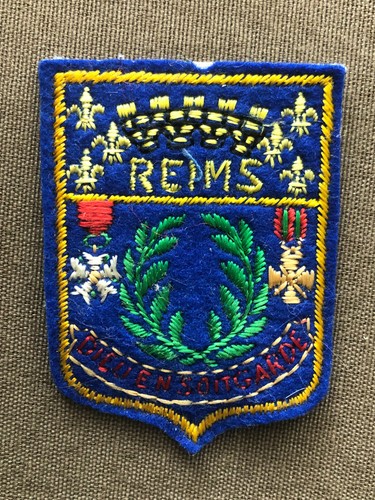 Scoutisme ancien insigne - scoutisme,
