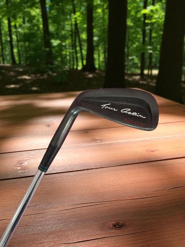 Club golf gaucher tour - club, de