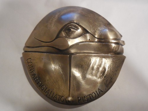 Médaille confiserie pistolet