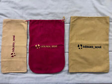 Trois Housses à chaussures