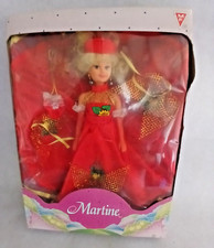 Jolie poupée mannequin