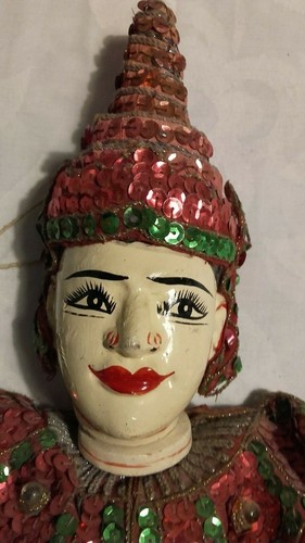 Grande marionnette danseuse - grande,