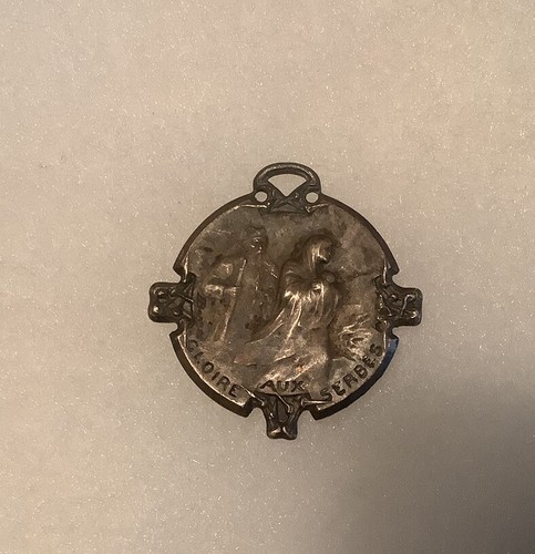 Insigne metal journee - journee, ww1