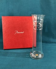 Ancien vase en cristal signé