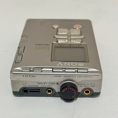 Sony tcd d100 portable dat - tcd-d100,