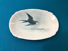 ravier / plat faïence signé