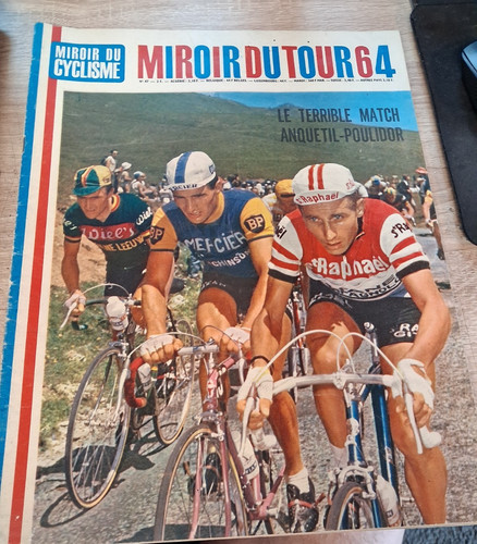 Revue ancienne cyclisme tour - ancienne,