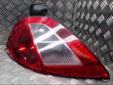 Feu arriere principal gauche