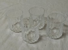 Lot de 4 anciens petits Verres