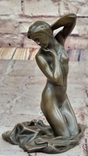 Sculpture En Bronze De Fille