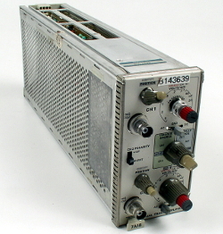 Tektronix 7a18 dual - 7a18, dual-trace