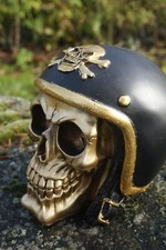 SK337  FIGURINE TETE DE MORT