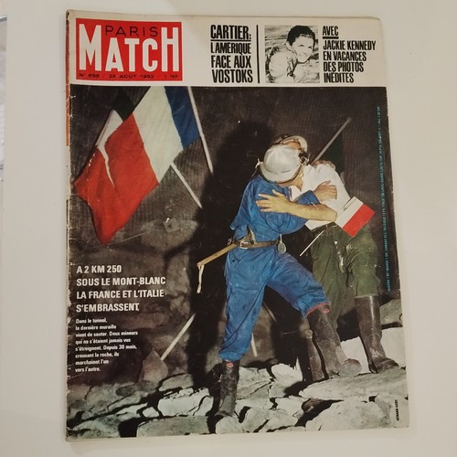 Paris match 698 25 - paris,