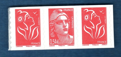 T3977 centre la triplette - la,