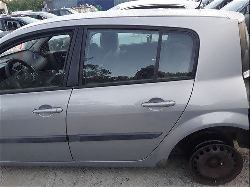 Porte renault megane - porte, 2