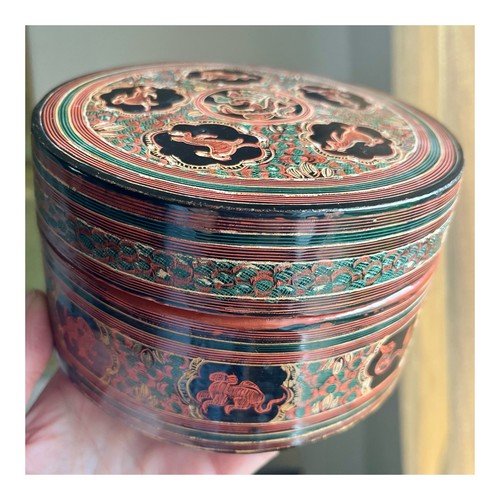 Ancienne grande boîte laquée - boîte,