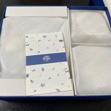 Rare lot de 2 soucoupes tasses