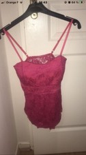 Haut à Bretelle en Dentelle