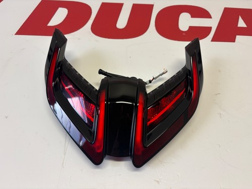 Feu arrière ducati panigale - feu,