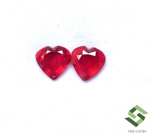 Paires rubis naturels - de,