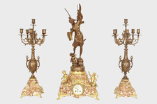 Garniture de cheminée