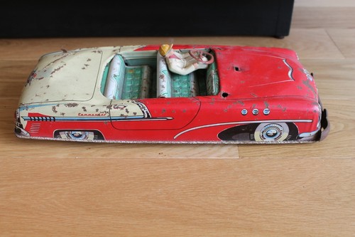 Belle voiture ancienne jouet - belle,