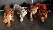 Lot de 4 figurines TIGRES (2