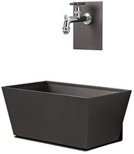 Fontaine murale avec baignoire