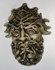 SCULPTURE " Tête" terre cuite, applique murale, pièce unique, H: 34 cm