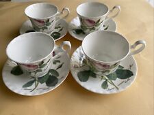 4 Tasses en  Porcelaine Roy Kirkham  Modèle Redouté Roses