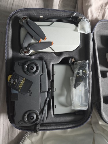 Dji mini drone prêt - dji, voler