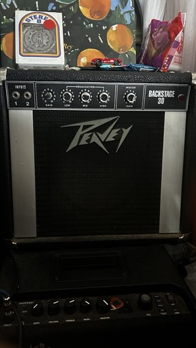 Used peavey backstage - peavey, 30