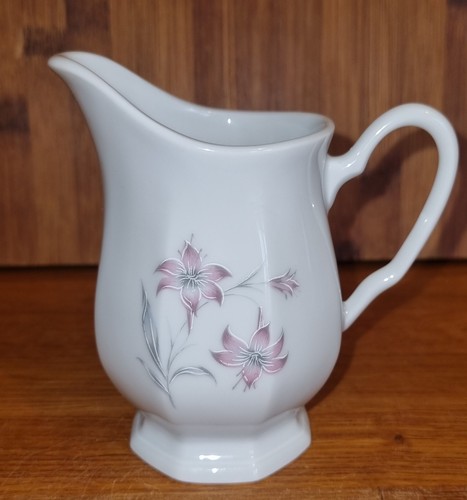 Crémier pot lait en - à,