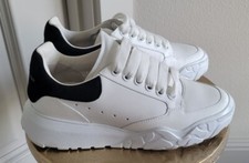 Alexander McQueen Court