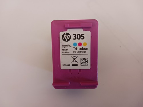 Une cartouche 305 couleur - cartouche,