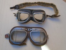 WW2 ?? .Lot de 2 anciennes PAIRES de LUNETTES MILITAIRES MOTOS