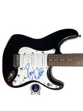 ROGER WATERS SIGNED AUTOGRAPH