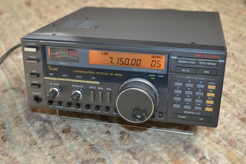 Icom hf communications - ,