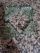 4 grands dessous de pieds de table Rare Triangle Rehausseurs piano  en verre