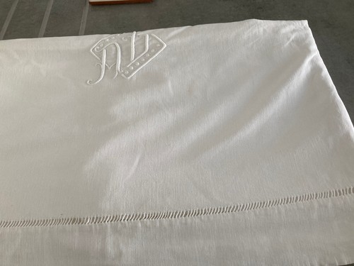 Drap blanc ancien lin brodé - ancien,