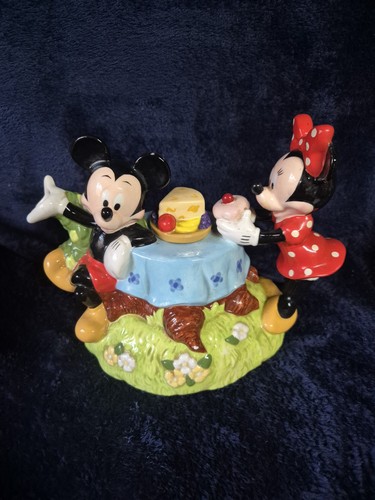 Disney ceramic teapot - ceramic, mickey